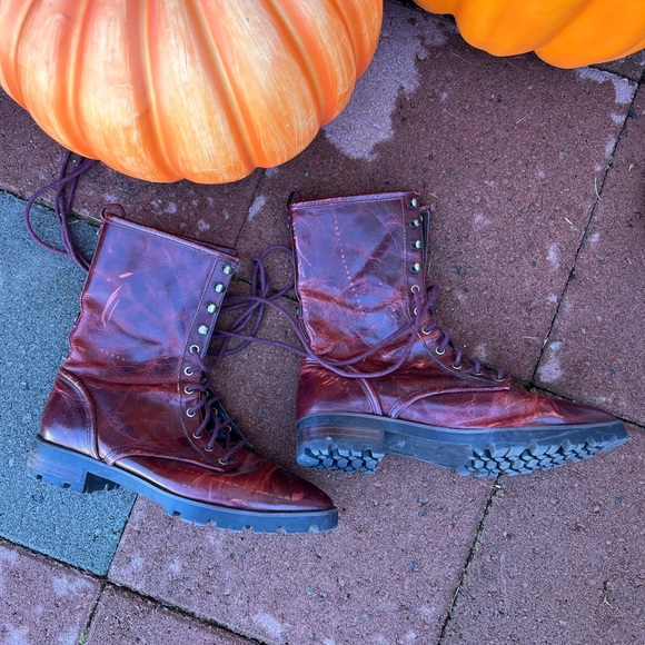 Super fun boots - Picture 2 of 8